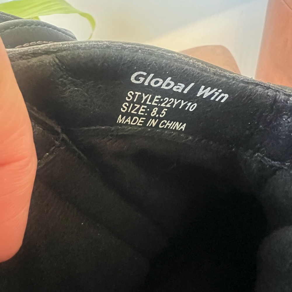 Global Win Black Western Ankle Boots with Contrast Stitching - Picture 5 of 7